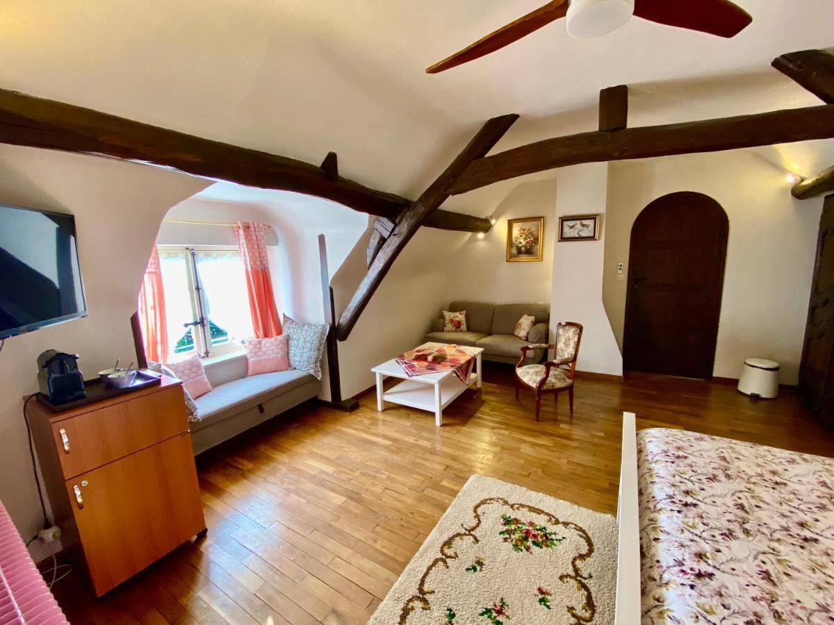 Sans Souci Bed And Breakfast Luxe Heated Pool And Restaurant Luzillé Exteriér fotografie